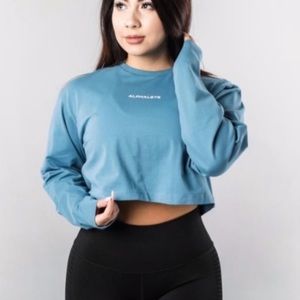 Alphalete Oversized Crop top
